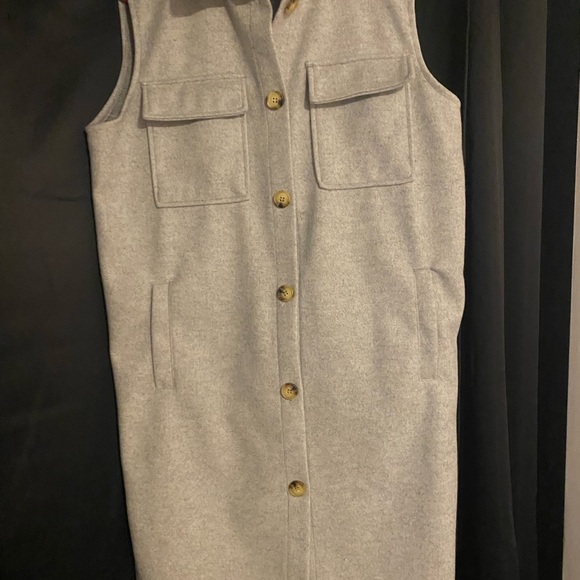 Gray Sleeveless Button-Up Dress - Picture 1 of 5